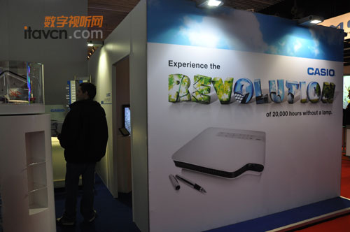 卡西歐LED激光混合投影機閃耀ISE2010