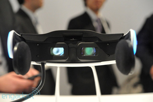 索尼概念型頭戴式3D顯示器亮相CES 2011