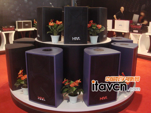 palm 2011：惠威專業工程音箱系列（展臺）
