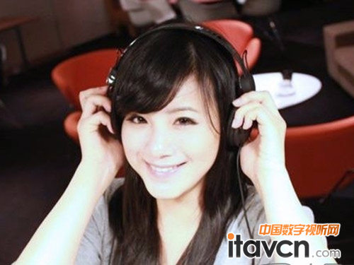 CҲܴԒ Momo Design^ʽC 