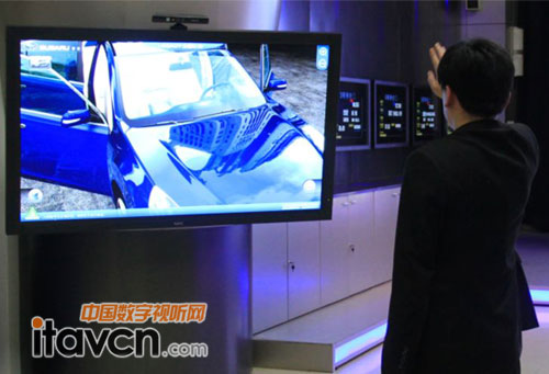 NEC P702wл(dng)@ʾ