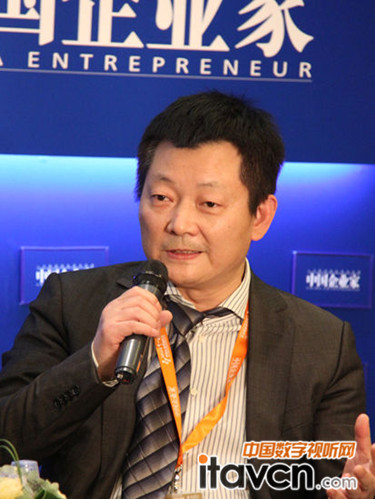 深圳雅圖文化科技集團董事長謝敬