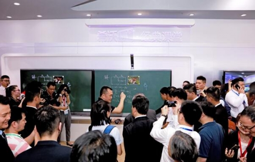 第72屆中國教裝展現場直擊，希沃智能助教等新品頻獲點贊